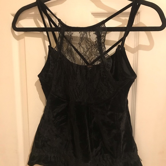 FREE PEOPLE BLACK LACE/CRUSHED VELVET TOP- XS - Picture 4 of 6